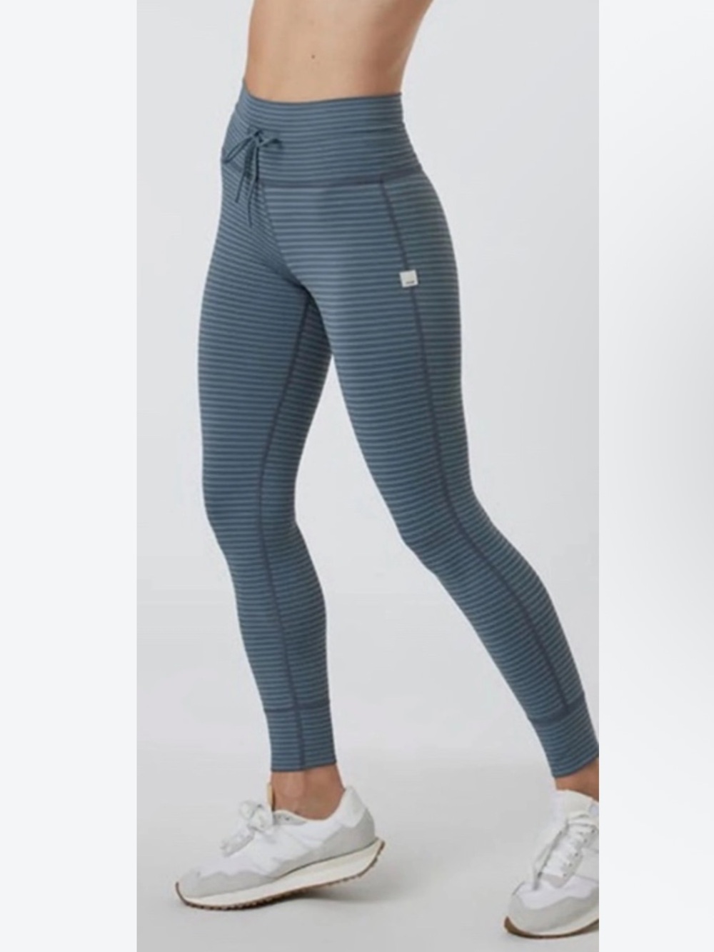Vuori Blue Striped Athletic Leggings Size Small